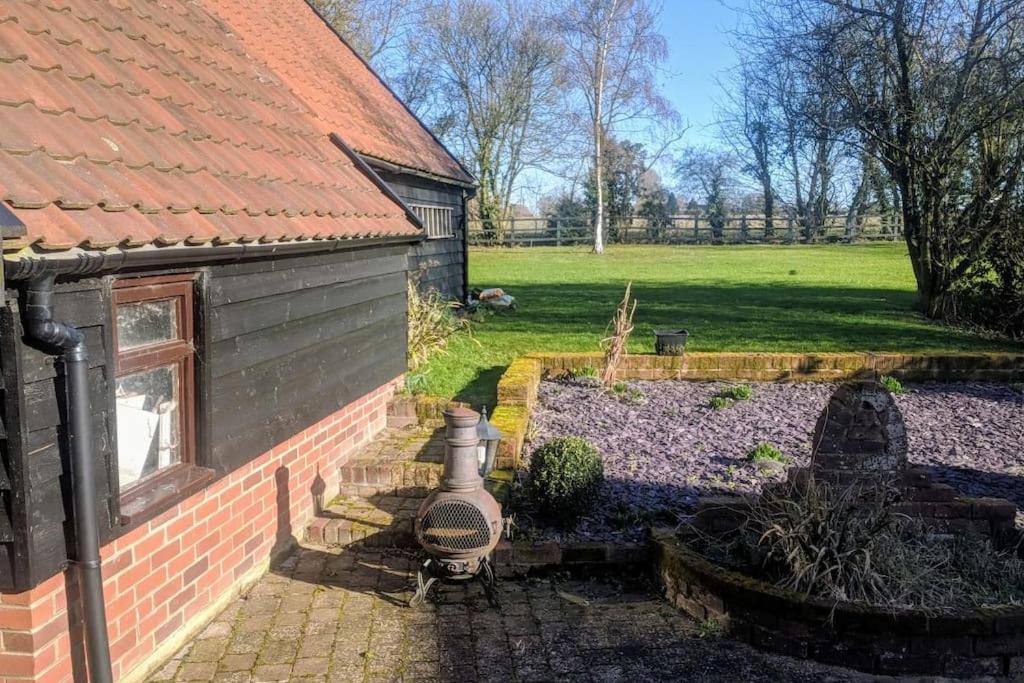 Stunning Barn Conversion Ideal For Large Families Bildeston Exteriör bild