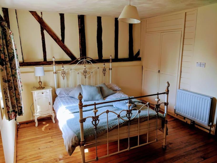 Stunning Barn Conversion Ideal For Large Families Bildeston Exteriör bild