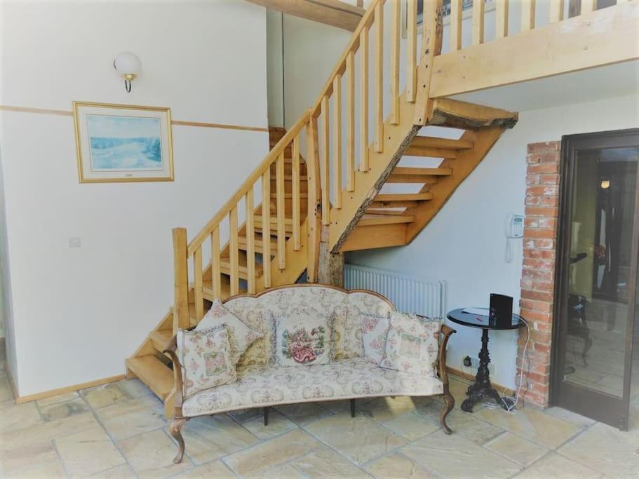 Stunning Barn Conversion Ideal For Large Families Bildeston Exteriör bild