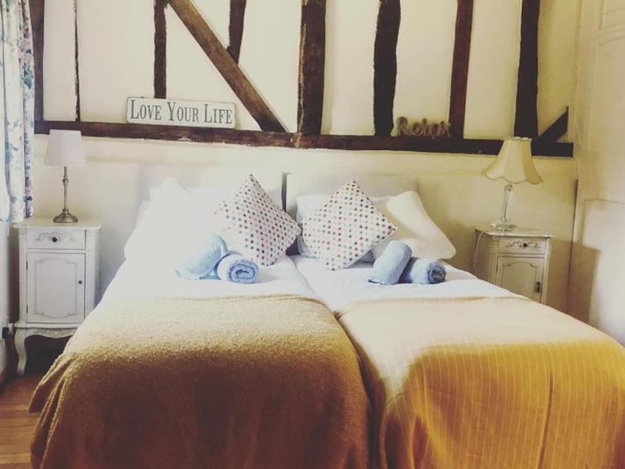 Stunning Barn Conversion Ideal For Large Families Bildeston Exteriör bild